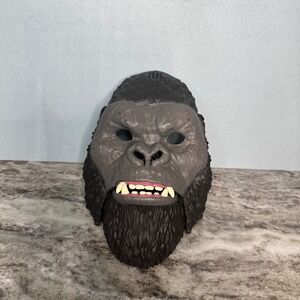 Playmates Godzilla vs Kong King Kong Electronic Mask MonsterVerse 35672